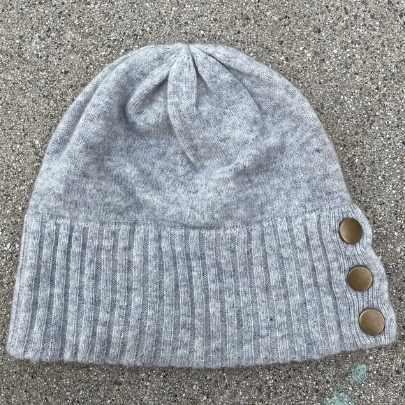 CashmereCashmere Gray 100% Cashmere Unisex Beanie grey preloved great condition - Picture 4 of 4